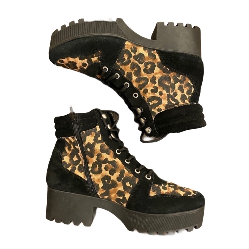 Steve Madden Platform Leopard Print Hiker Boot - Picture 2 of 12